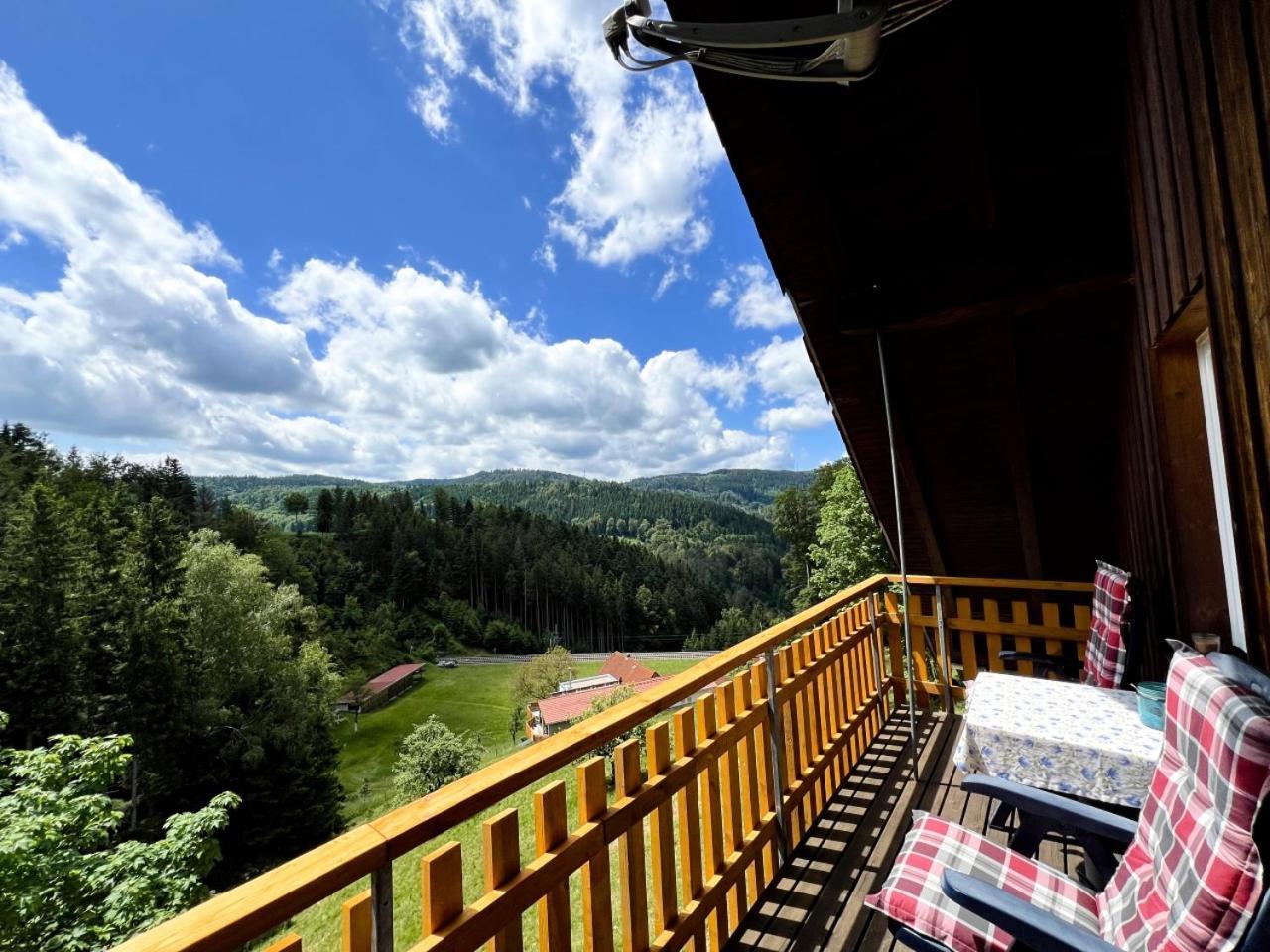 Landhaus Valentin Leilighet Triberg im Schwarzwald Eksteriør bilde