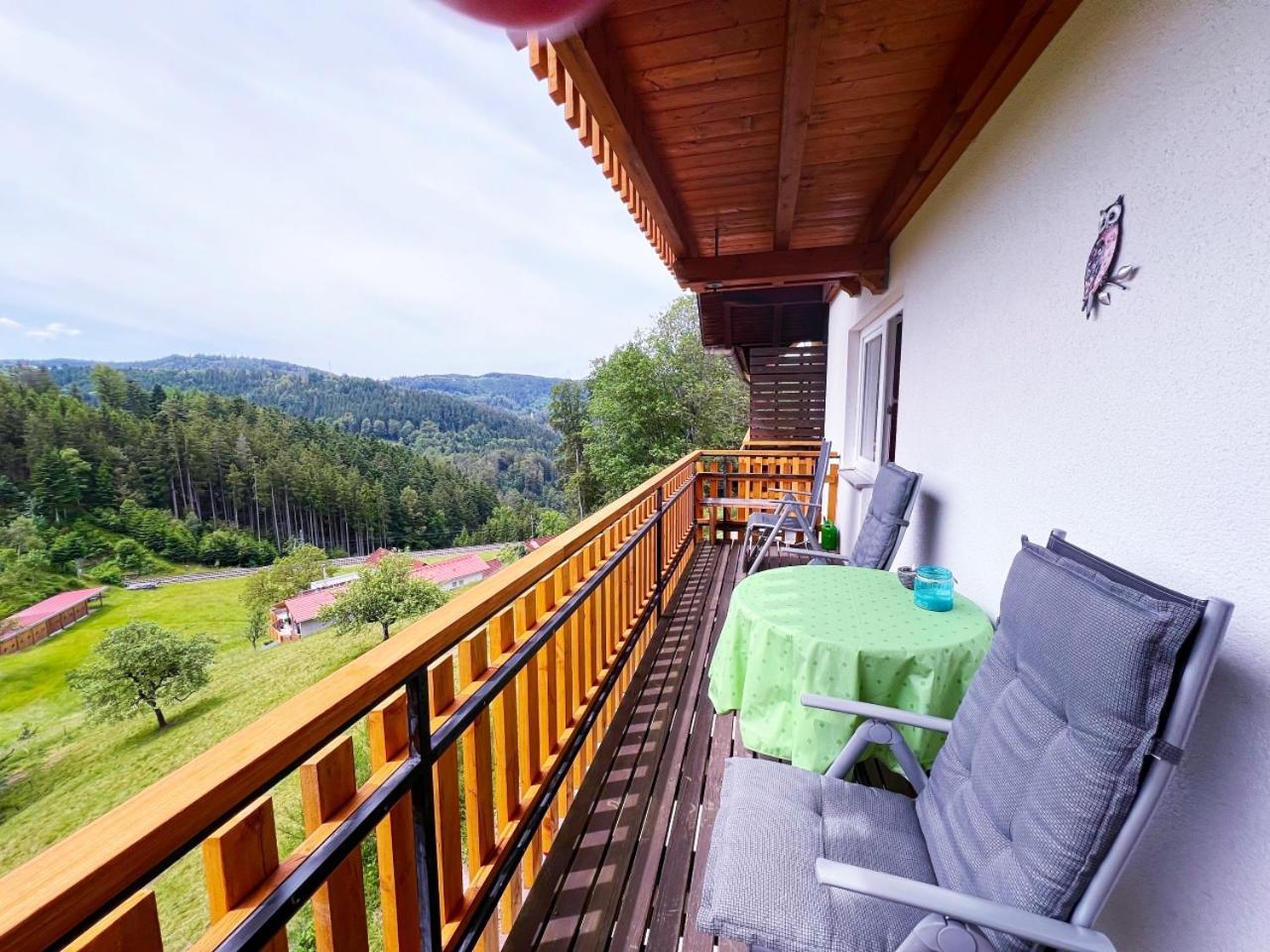 Landhaus Valentin Leilighet Triberg im Schwarzwald Eksteriør bilde