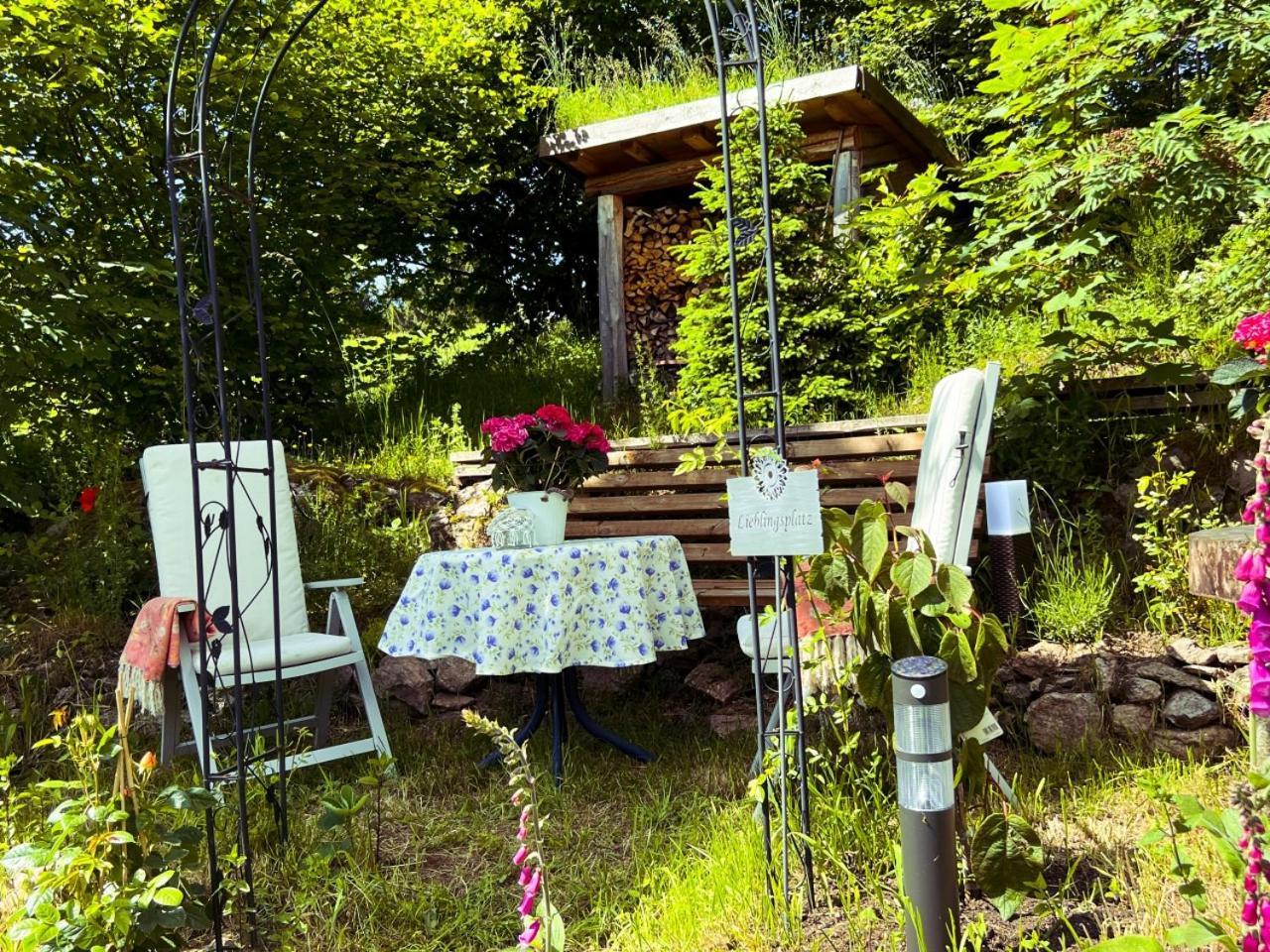 Landhaus Valentin Leilighet Triberg im Schwarzwald Eksteriør bilde